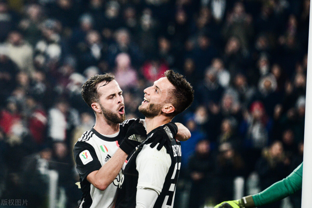 彰显巅峰稳 彰显巅峰稳