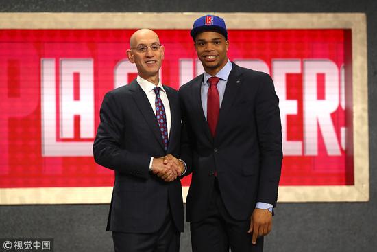 中谈到切尔 中谈到切尔